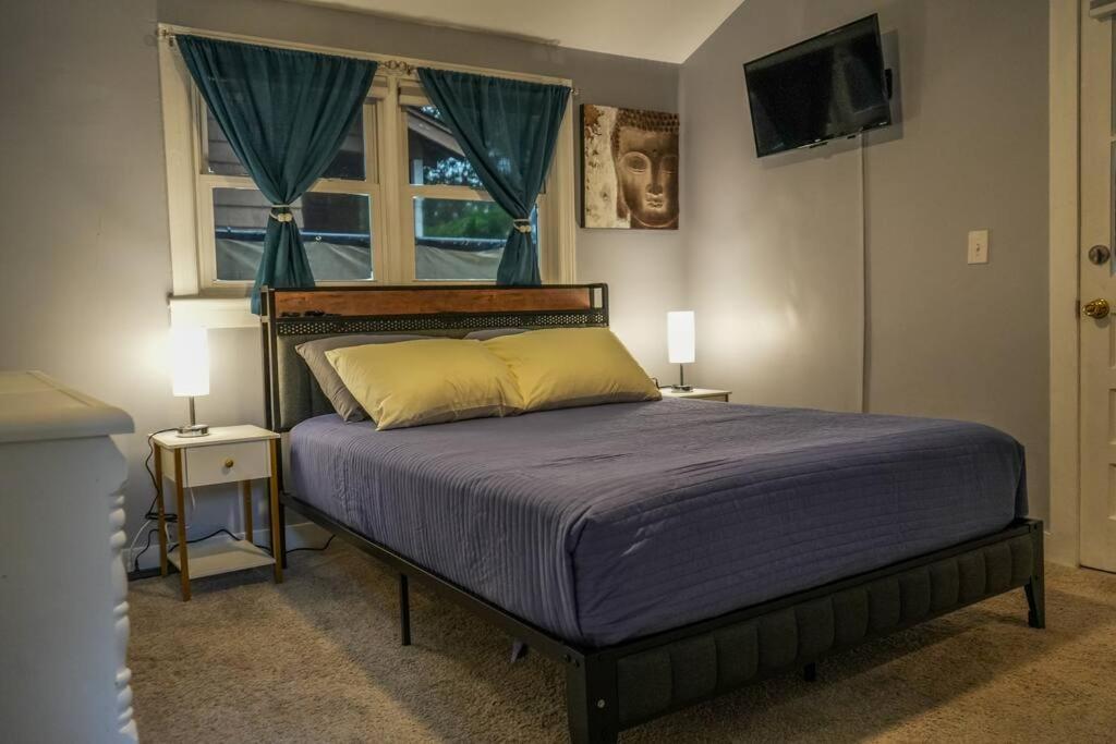 Historic Coastal Haven- Pet Friendly Fast Wi-Fi Villa Norfolk Buitenkant foto