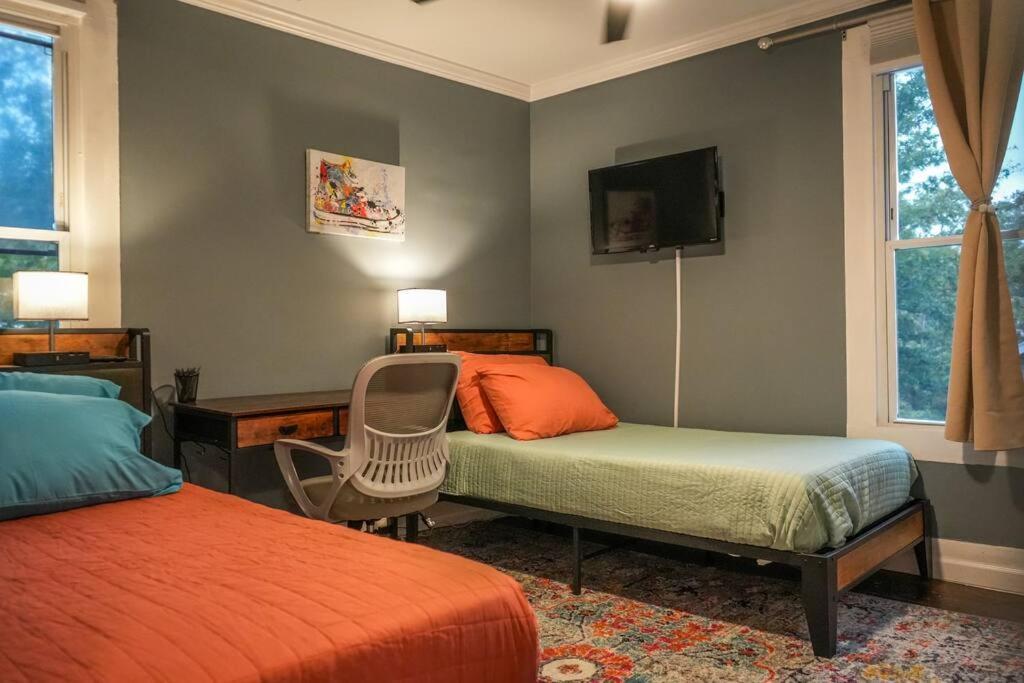 Historic Coastal Haven- Pet Friendly Fast Wi-Fi Villa Norfolk Buitenkant foto
